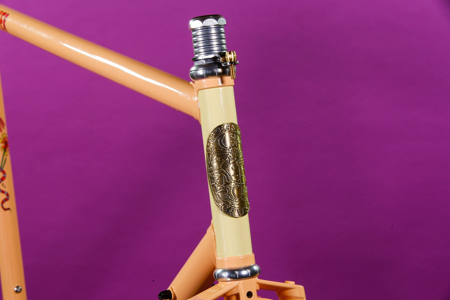 Crust 1" Threaded 24 Palms Headset