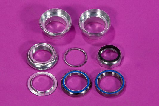 Crust 1" Threaded 24 Palms Headset