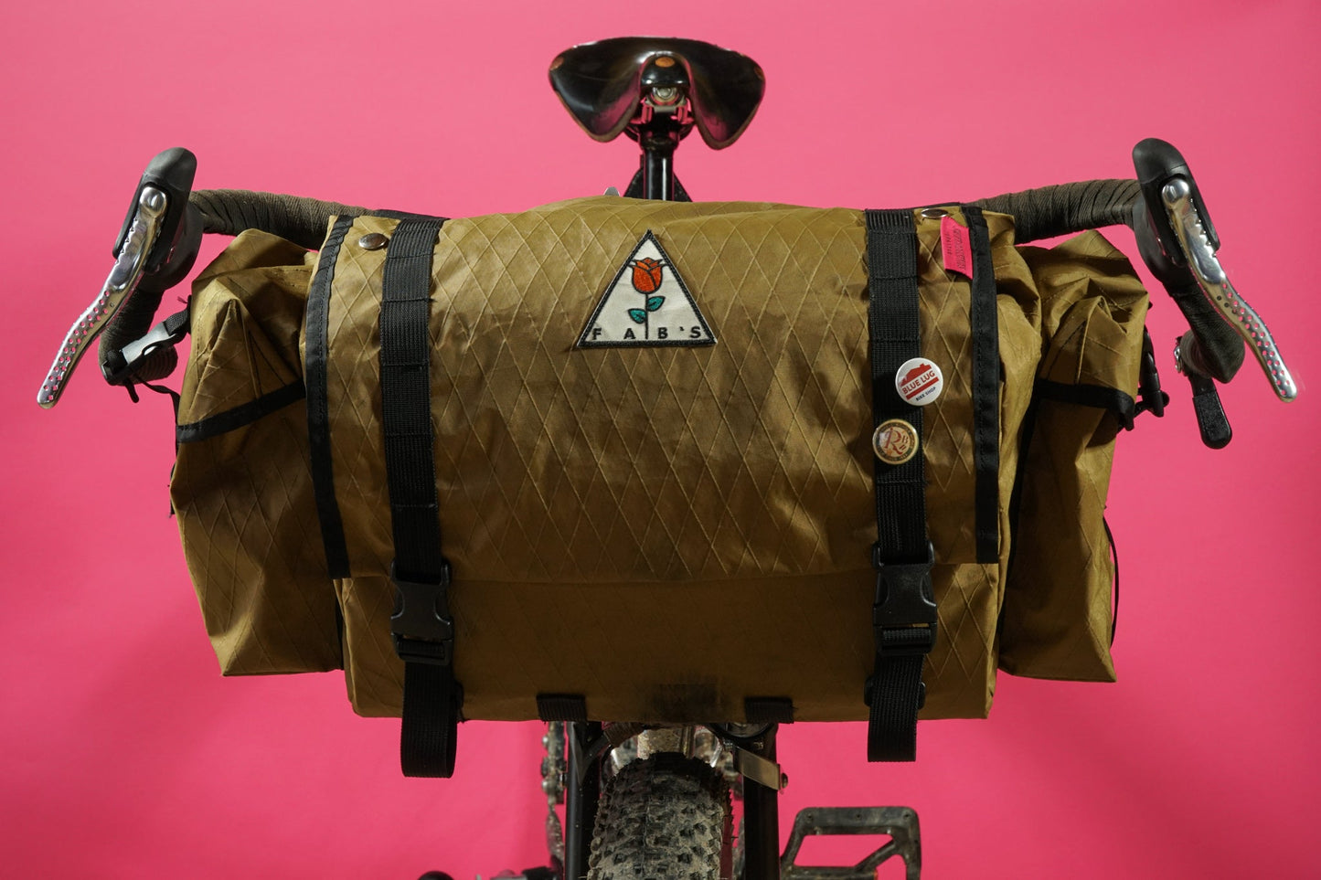 Crust Towel Rack Bar