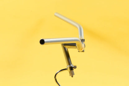 Shrike Bar