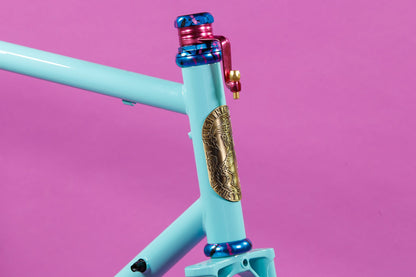 Crust 1" Threaded 24 Palms Headset