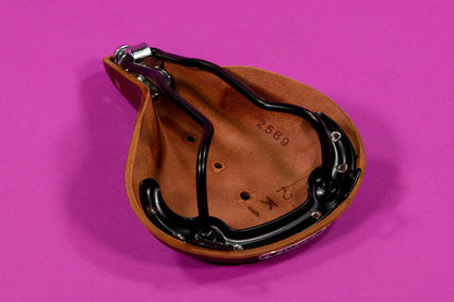 Brooks B17 Short