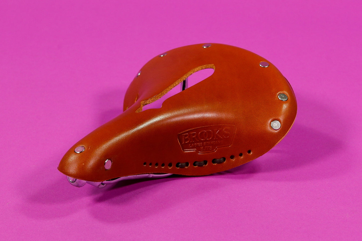 Brooks B17 Short